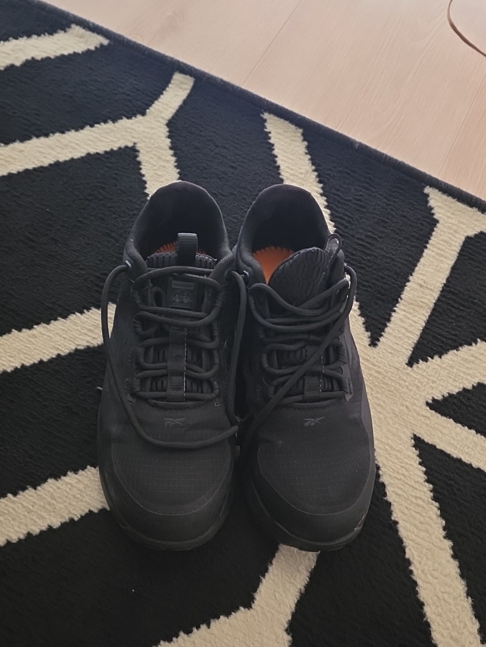 Reebok Men’s Black Steel Toe Sneakers with Orange Liner Mens 6w Womens 8w
